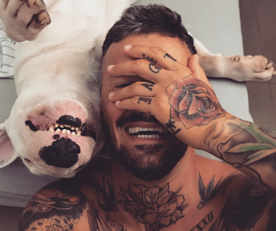 De 10 beste tatoveringsideene for hundeelskere